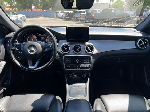 Used 2016 Mercedes-Benz GLA 250 4MATIC image 27