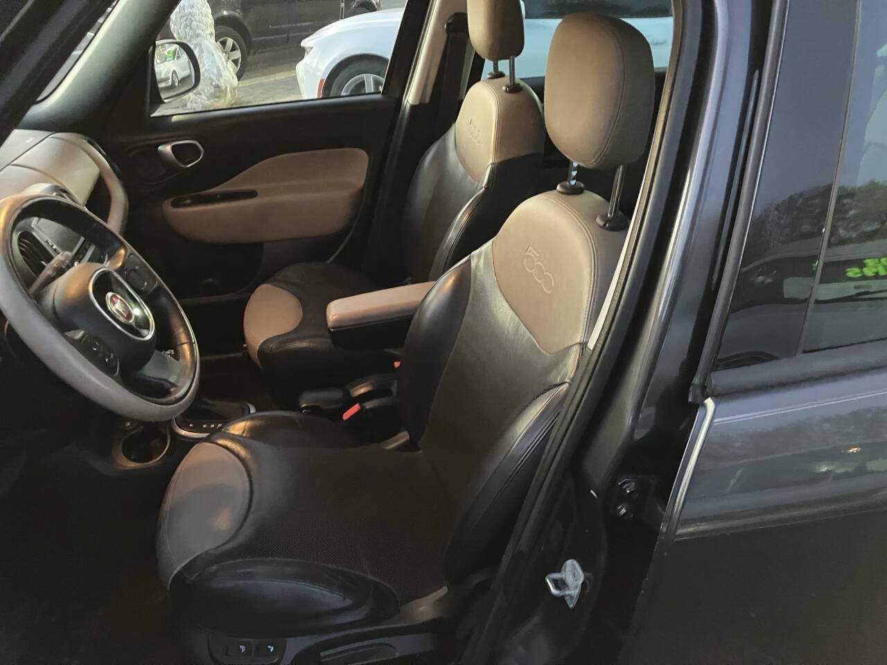 Used 2014 FIAT 500L Lounge FWD image 25