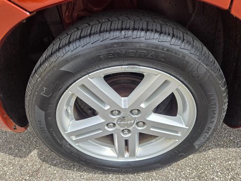 Used 2012 Dodge Avenger SXT w/ Cold Weather Group FWD image 38