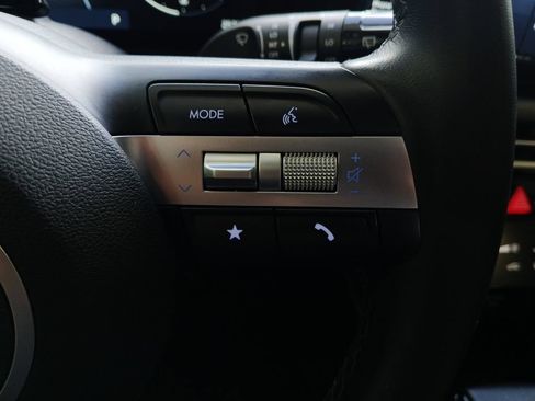 Used 2025 Hyundai Tucson SEL FWD image 25