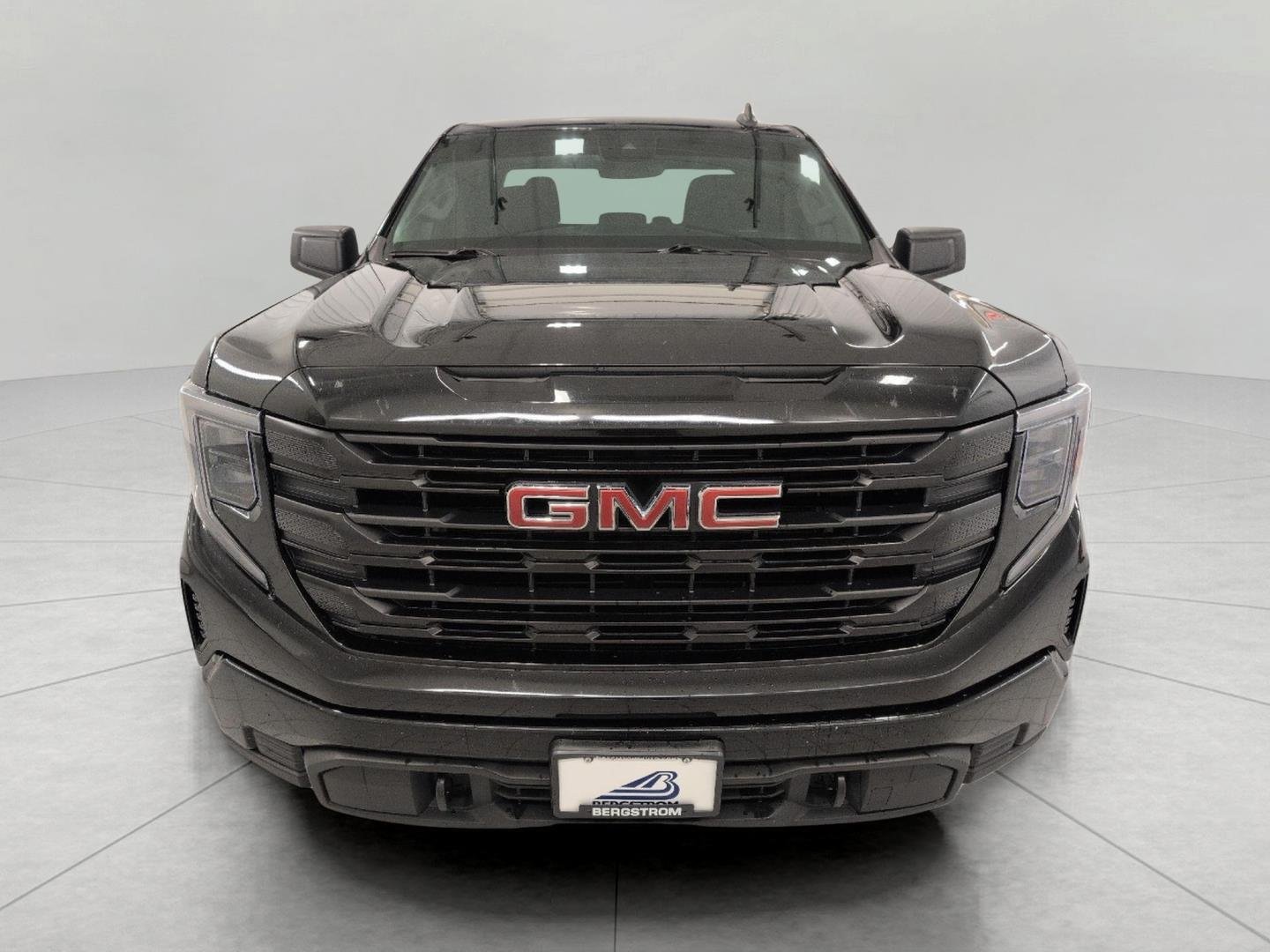Used 2023 GMC Sierra 1500 Pro w/ Graphite Edition AWD/4WD image 42