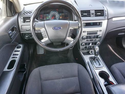 Used 2010 Ford Fusion Hybrid FWD image 13