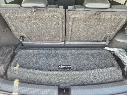 Used 2018 Volkswagen Tiguan SE FWD image 33