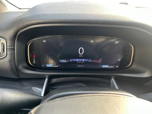 Used 2022 Jeep Wagoneer Series I w/ Premium Group I image 9