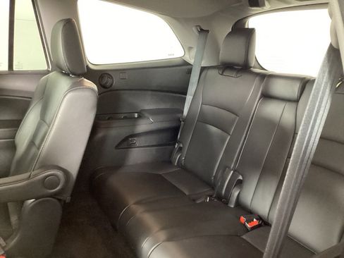 Used 2019 Honda Pilot Elite image 14
