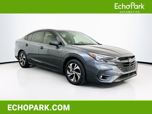 Used 2025 Subaru Legacy Premium AWD/4WD image 1