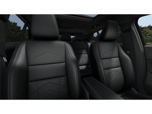 New 2026 BMW X2 xDrive28i w/ Technology Package AWD/4WD image 11