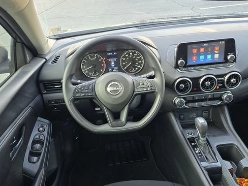 Certified 2025 Nissan Sentra S FWD image 11