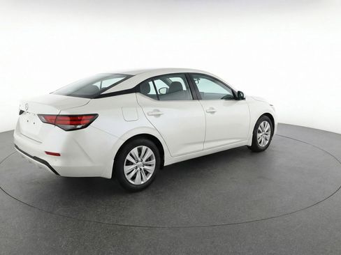 Used 2025 Nissan Sentra S FWD image 9