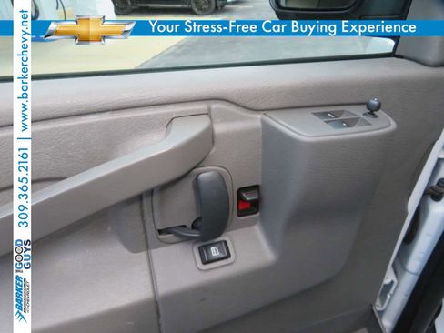 Used 2023 GMC Savana 2500 w/ Driver Convenience Package image 14