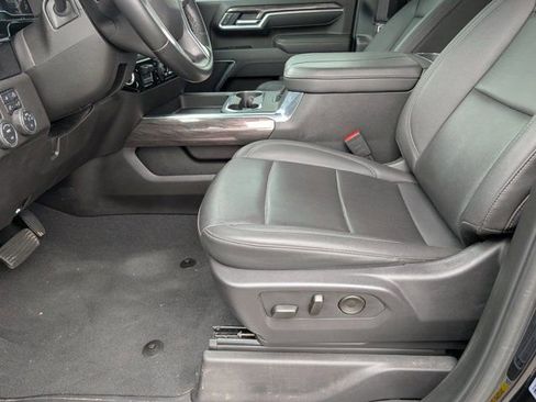 Used 2025 Chevrolet Silverado 2500 LTZ w/ LTZ Plus Package AWD/4WD image 14