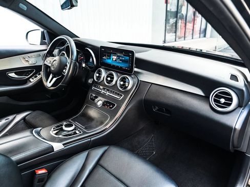 Used 2019 Mercedes-Benz C 300 Sedan w/ Premium Package image 25