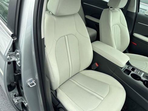 New 2025 Hyundai Sonata SE image 29