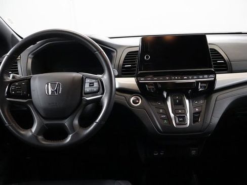 Used 2025 Honda Odyssey Sport-L image 15