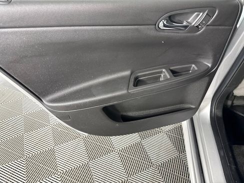 Used 2013 Chevrolet Impala LS FWD image 20