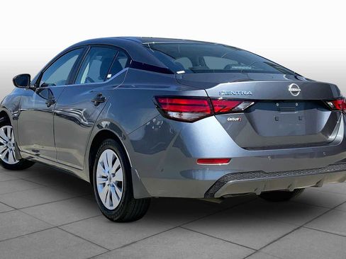 Used 2025 Nissan Sentra S image 11