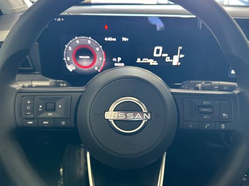 New 2026 Nissan Kicks SV w/ Charging Package image 20