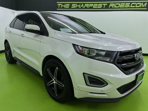 Used 2015 Ford Edge Sport w/ Equipment Group 401A AWD/4WD image 2