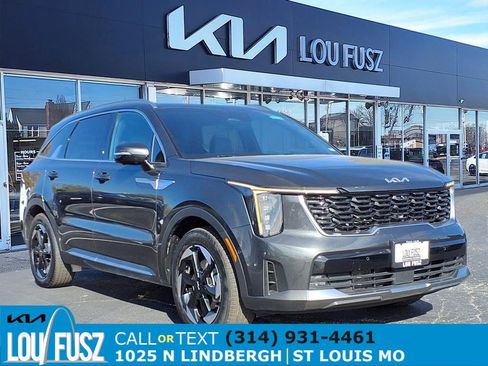 Used 2025 Kia Sorento SX Prestige image 1