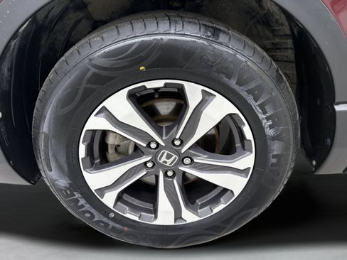 Used 2018 Honda CR-V LX image 7