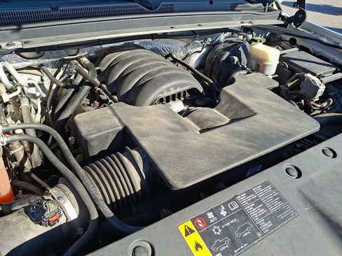 Used 2018 Chevrolet Tahoe Premier RWD image 28