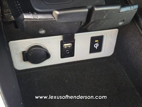 Used 2016 Toyota Avalon XLE Premium FWD image 30