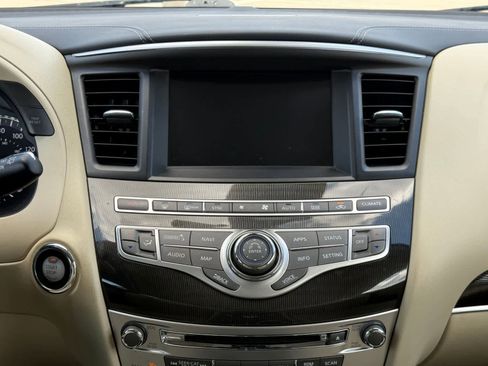 Used 2019 INFINITI QX60 Luxe w/ Essential Package image 13