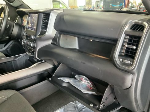 Used 2024 RAM 1500 Big Horn AWD/4WD image 19