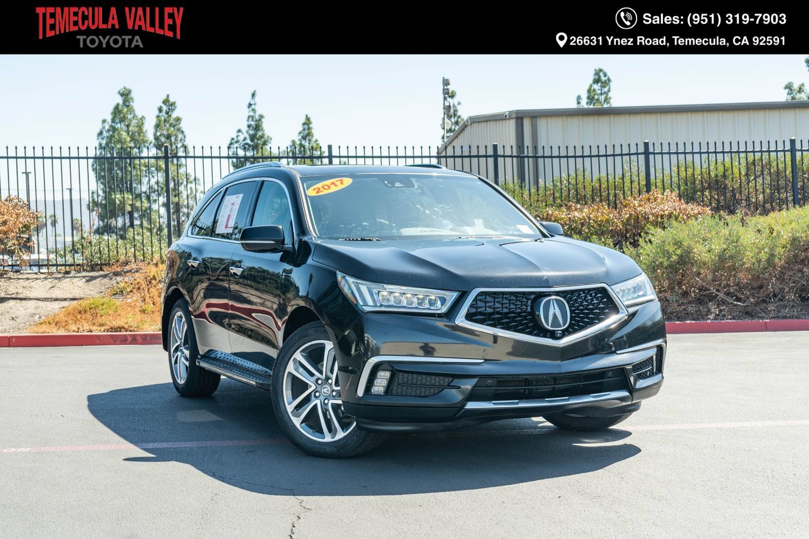 Used 2017 Acura MDX w/ Advance Package FWD image 1
