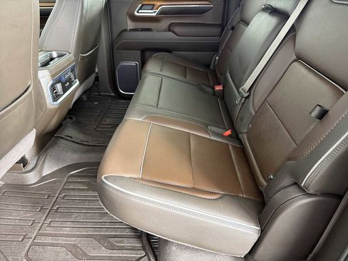 Used 2022 GMC Sierra 1500 Denali AWD/4WD image 18