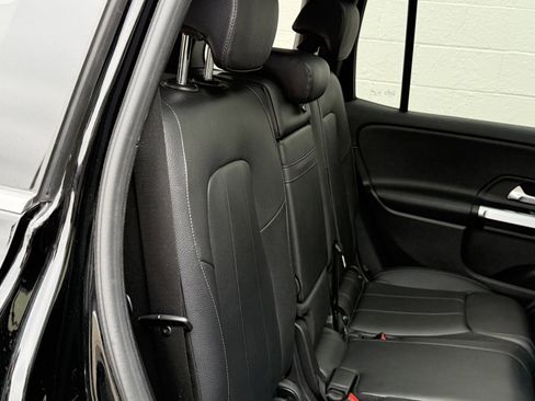 Used 2020 Mercedes-Benz GLB 250 4MATIC image 24