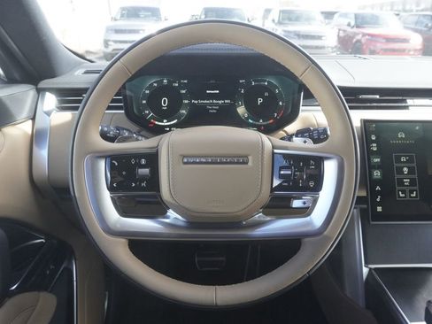 New 2026 Land Rover Range Rover SE image 10