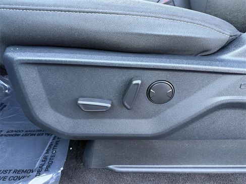 Used 2022 Ford F150 XLT w/ Equipment Group 302A High image 33