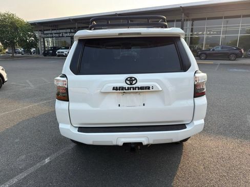 Used 2021 Toyota 4Runner SR5 Premium AWD/4WD image 6