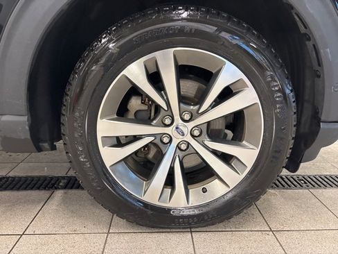 Used 2020 Ford Explorer Platinum w/ Premium Technology Package image 7