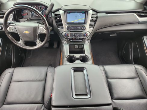 Used 2019 Chevrolet Tahoe LT RWD image 25