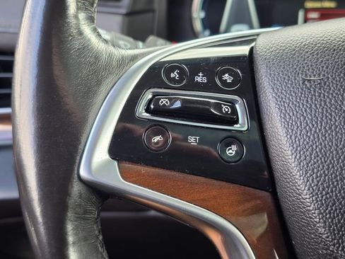 Used 2019 Cadillac Escalade Premium Luxury image 28