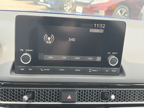 Used 2023 Honda Civic Sport image 28