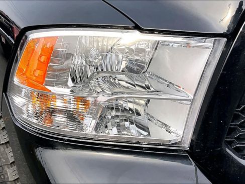 Used 2013 RAM 1500 Express image 31