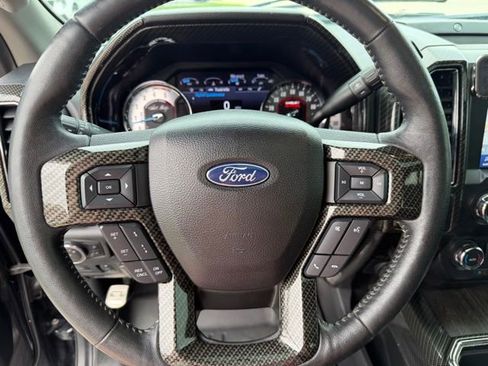 Used 2021 Ford F250 Lariat w/ Lariat Ultimate Package AWD/4WD image 14