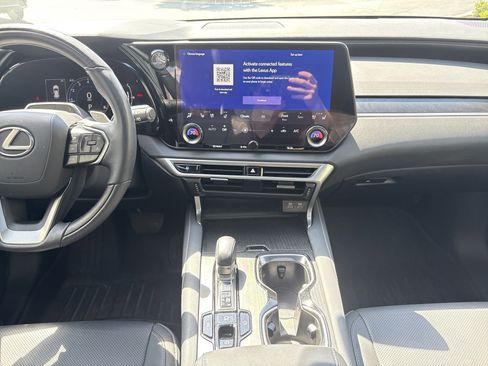 Used 2024 Lexus RX 350 Premium w/ Convenience Package FWD image 30