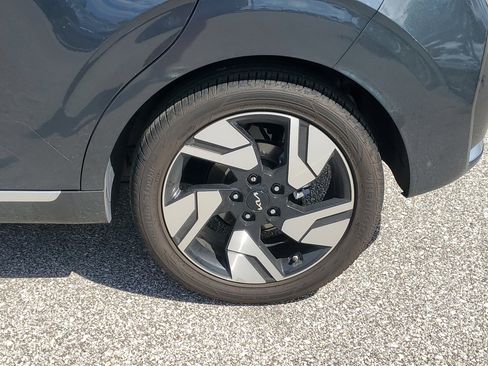 Used 2025 Kia Soul GT-Line image 10