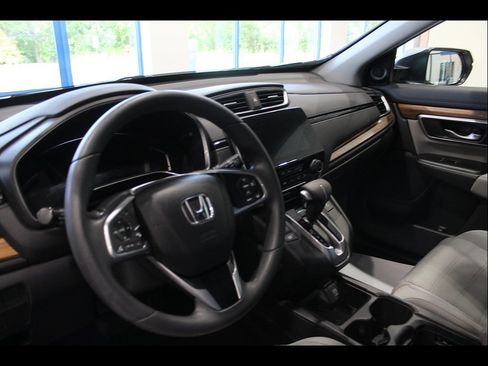 Used 2017 Honda CR-V EX image 13