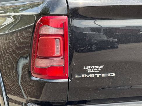 Used 2022 RAM 1500 Limited w/ Body Color Bumper Group AWD/4WD image 25