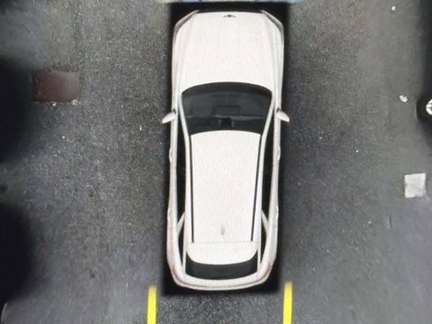 Used 2025 Genesis GV70 3.5T Sport w/ Sport Advanced Package image 32