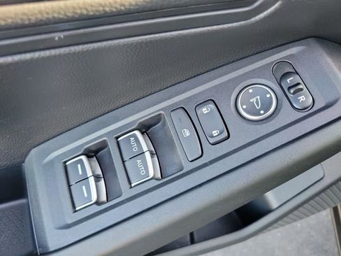 Used 2023 Honda Accord LX image 18