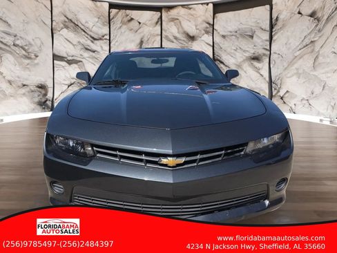 Used 2015 Chevrolet Camaro LS RWD image 3