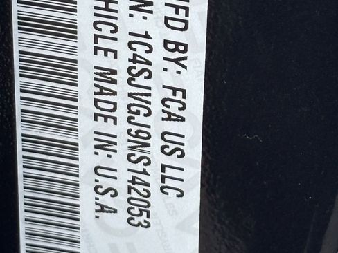 Used 2022 Jeep Grand Wagoneer Series III image 31