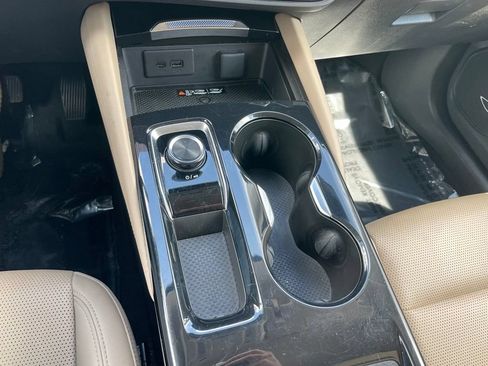 Used 2024 Buick Envision Preferred AWD/4WD image 12