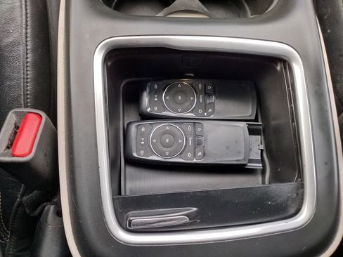 Used 2018 Chrysler Pacifica Touring-L Plus FWD image 30